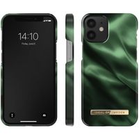 iDeal of Sweden Coque Fashion iPhone 12 Mini - Emerald Satin