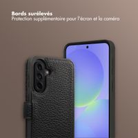 Selencia Étui Riva avec MagSafe et cordon de téléphone Samsung Galaxy A37 (5G) - Noir