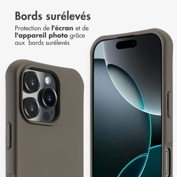 imoshion Coque arrière Color avec cordon amovible et MagSafe Apple iPhone 16 Pro - Black Coffee