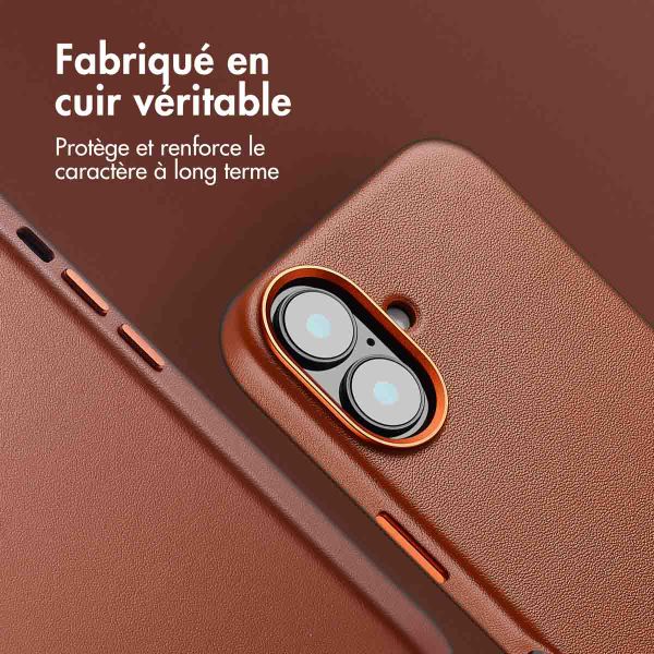 Accezz Coque arrière en cuir avec MagSafe iPhone 16 - Sienna Brown