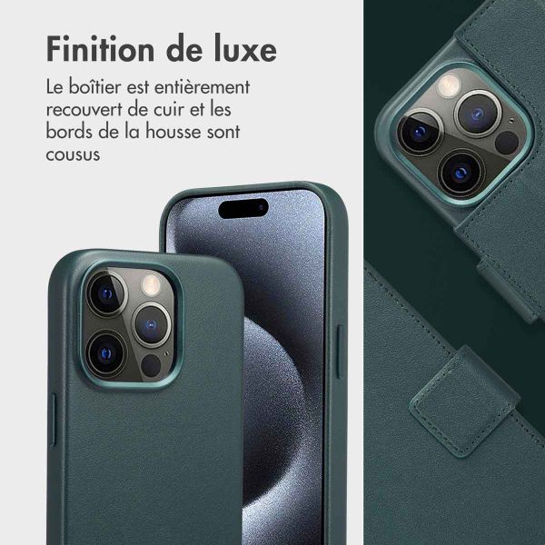 Accezz Étui de télephone portefeuille en cuir 2-en-1 avec MagSafe Apple iPhone 15 Pro - Cedar Green
