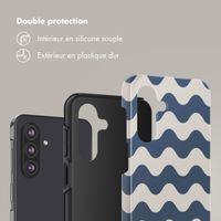 Selencia Coque arrière Vivid Samsung Galaxy A26 - Wave Vibes Classic Blue