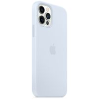 Apple Coque en silicone MagSafe Apple iPhone 12 (Pro) - Cloud Blue
