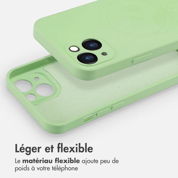 imoshion Coque Couleur avec MagSafe iPhone 13 - Vert