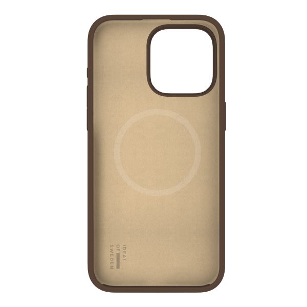 iDeal of Sweden Coque en silicone avec MagSafe Apple iPhone 15 Pro Max - Mocha Mousse