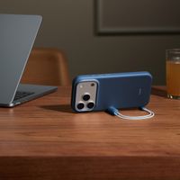 Beats Coque avec support avec MagSafe et contrôle de caméra Apple iPhone 17 Pro Max - Bedrock Blue