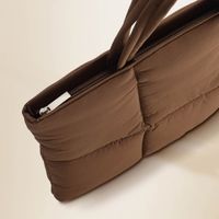 Selencia Sac ordinateur portables Vaya Puffy 16 pouces - Mocha Brown