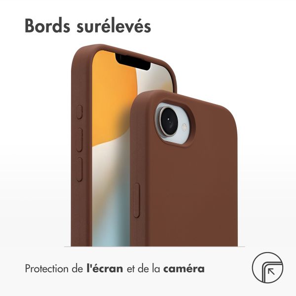 Accezz Coque Liquid Silicone avec MagSafe iPhone 16e - New Tea Brown