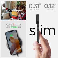 Spigen Coque Ultra Hybrid iPhone 14 Plus - Noir