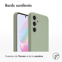 Accezz Coque Liquid Silicone Samsung Galaxy A35 - Cooper Green