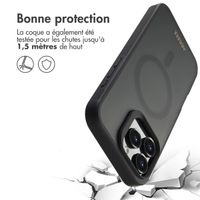 Accezz Coque Givrée Robuste avec MagSafe iPhone 16 Pro - Noir