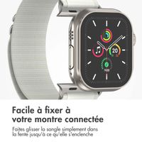 imoshion Bracelet en nylon Alpine Apple Watch Series 1 t/m 11 / SE / Ultra (44/45/46/49 mm) - Blanc