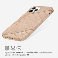 Selencia Aurora Coque Fashion iPhone 12 (Pro) - ﻿Coque durable - 100 % recyclée - Earth Leaf Beige