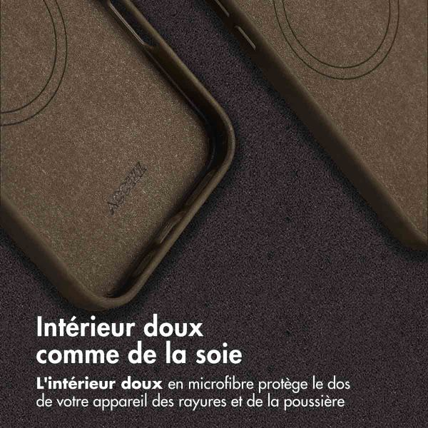 Accezz Coque MagSafe en cuir vintage Apple iPhone 16 Pro Max - Rustic Brown