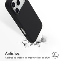 Accezz Coque Liquid Silicone avec MagSafe Apple iPhone 17 Pro - Noir