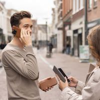Selencia Étui portefeuille amovible Olyn avec MagSafe Samsung Galaxy S24 FE - Marron