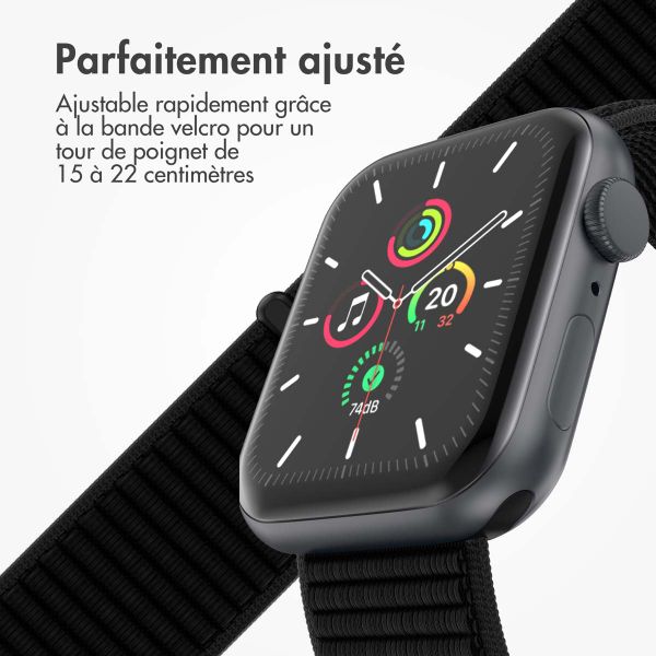 imoshion Bracelet en nylon Apple Watch Series 1 t/m 11 / SE / Ultra (44/45/46/49 mm) - Noir