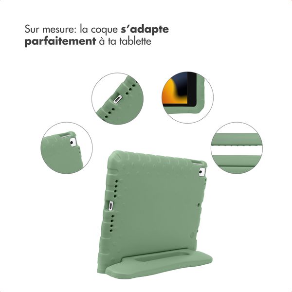 imoshion Coque kidsproof avec poignée Apple iPad 9 (2021) 10.2 pouces / iPad 8 (2020) 10.2 pouces / iPad 7 (2019) 10.2 pouces - Olive Green