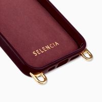 Selencia Coque arrière Rivièra avec MagSafe avec crochets amovibles Apple iPhone 15 - Bold Burgundy