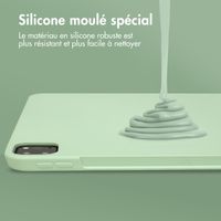 Accezz Coque Liquid Silicone avec porte-stylet Apple iPad Pro 12.9 (2022) / Pro 12.9 (2021) / Pro 12.9 (2020) - Vert clair