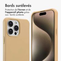 imoshion Coque arrière Color avec cordon amovible et MagSafe Apple iPhone 15 Pro Max - Nude