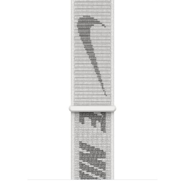 Apple Bracelet Nike Sport Loop Apple Watch Series 1 t/m 11 / SE / Ultra (44/45/46/49 mm) - White