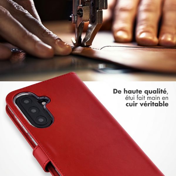 Selencia Étui portefeuille en cuir véritable Samsung Galaxy A57 (5G) - Rouge