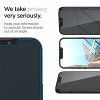 Spigen Protection d'écran en verre trempé GLAStR Privacy Applicator Apple iPhone 13 / 13 Pro