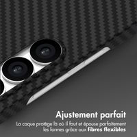 Accezz Coque Kevlar MagSafe Samsung Galaxy S25 - Noir
