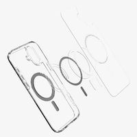 Spigen Coque Ultra Hybrid MagSafe Apple iPhone 16 - Carbon Fiber