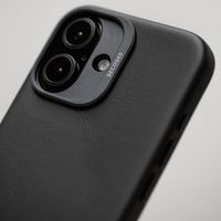 Decoded Coque en cuir MagSafe Apple iPhone 16 - Noir