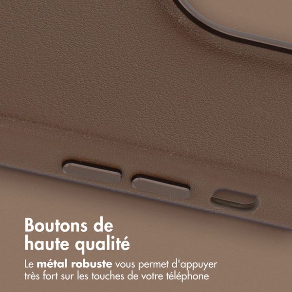 Accezz Coque arrière en cuir avec MagSafe Apple iPhone 14 Pro - Marron café