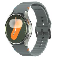 imoshion Bracelet Wave en silicone Samsung Galaxy Watch 4 / 5 / 6 / 7 (20 mm) - Gris foncé