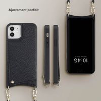 Selencia Coque arrière avec cordon et porte-cartes Nova iPhone 12 (Pro) - Noir