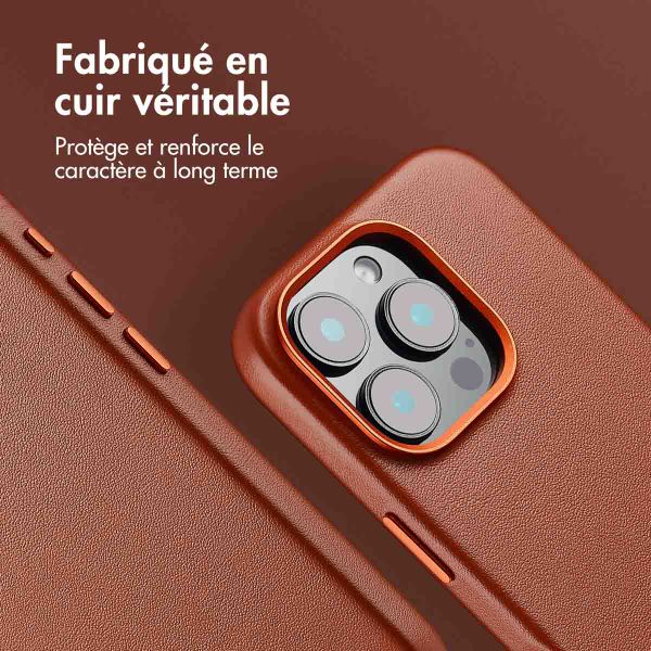 Accezz Coque arrière en cuir avec MagSafe Apple iPhone 16 Pro - Sienna Brown