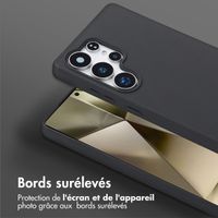 Selencia Coque design en silicone avec cordon Samsung Galaxy S25 Ultra - Noir