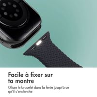 imoshion Bracelet tressé en silicone Apple Watch Series 1 t/m 9 / SE (38/40/41 mm) | Series 10 / 11 (42 mm) - Noir