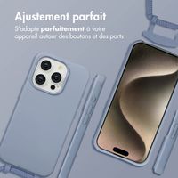 imoshion Coque arrière Color avec cordon amovible et MagSafe Apple iPhone 15 Pro - Ash Blue