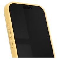 iDeal of Sweden Coque en silicone avec MagSafe Apple iPhone 15 Pro Max - Soft Lemon