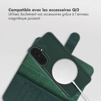 Selencia Étui portefeuille amovible Olyn avec MagSafe Samsung Galaxy A37 (5G) - Vert