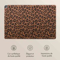 Selencia Coque tablette Sabi avec imprimé léopard Apple iPad 9 (2021) 10.2 pouces / iPad 8 (2020) 10.2 pouces / iPad 7 (2019) 10.2 pouces - Mocha Brown