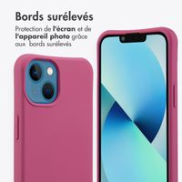 imoshion Coque arrière Color avec cordon amovible et MagSafe Apple iPhone 13 - Raspberry