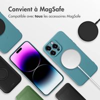 imoshion Coque Couleur avec MagSafe iPhone 14 Pro Max - Smoke Green