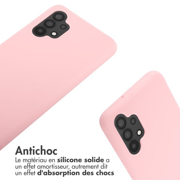 imoshion Coque en silicone avec cordon Samsung Galaxy A32 (4G) - Rose