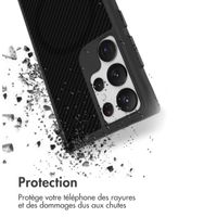 imoshion Rugged Hybrid Carbon Case avec MagSafe Samsung Galaxy S23 Ultra - Noir