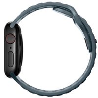 Nomad Bracelet Sport FKM Apple Watch Series 1 t/m 9 / SE (38/40/41 mm) | Series 10 / 11 (42 mm) - Marine Blue