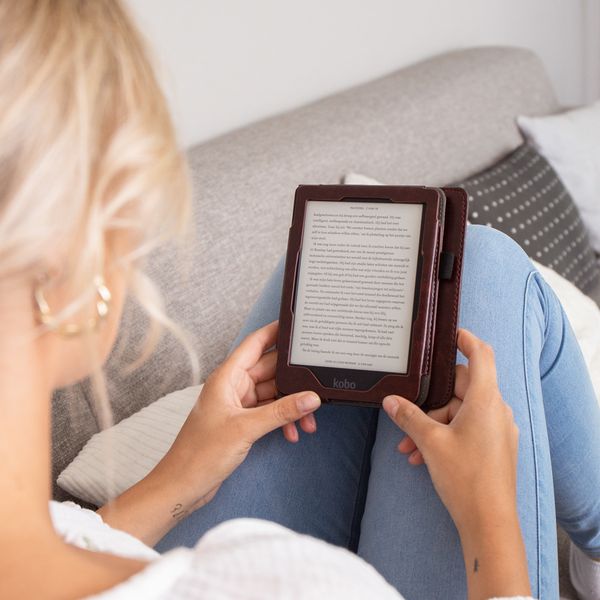 imoshion Étui de liseuse portefeuille en cuir végan Kobo Clara HD - Marron foncé