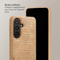 Selencia Coque de télephone Nova Croco avec cordon et porte-cartes Samsung Galaxy A57 (5G) - Toasted Almond