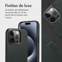 Accezz Étui de télephone portefeuille en cuir 2-en-1 avec MagSafe Apple iPhone 15 Pro - Onyx Black