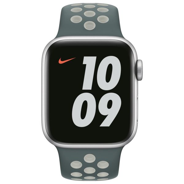 Apple Bracelet Nike Sport Apple Watch Series 1 t/m 9 / SE (38/40/41 mm) | Series 10 / 11 (42 mm) - Hasta/Light Silver
